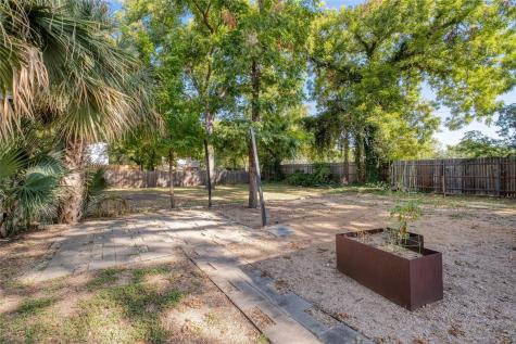 708 & 712 Nowotny Lane Austin TX 78702