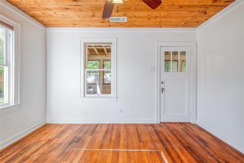 708 & 712 Nowotny Lane Austin TX 78702