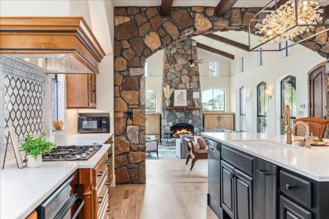 2808 & 2804 Fall Creek Estates Drive Spicewood TX 78669