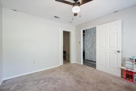 201 N Oak Hollow Road Georgetown TX 78628