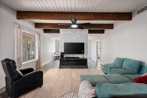 201 N Oak Hollow Road Georgetown TX 78628