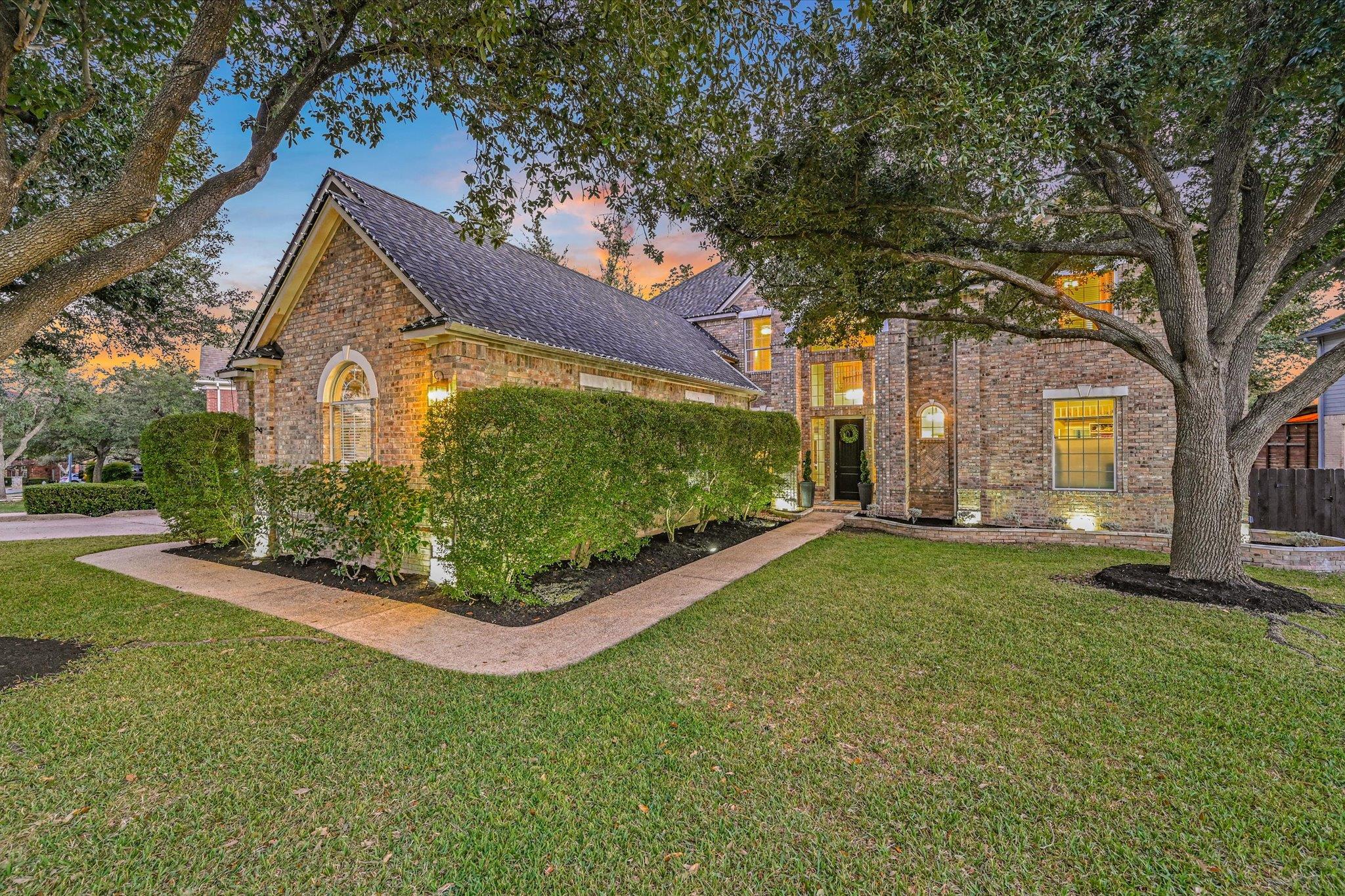 10129 Planters Woods Drive Austin TX 78730