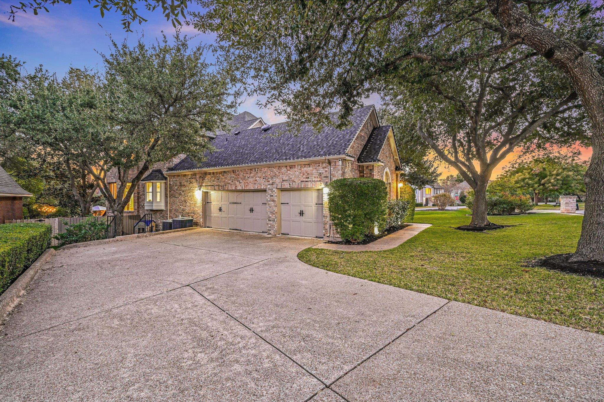 10129 Planters Woods Drive Austin TX 78730