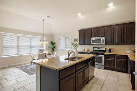 221 Loch Lomond Street Hutto TX 78634