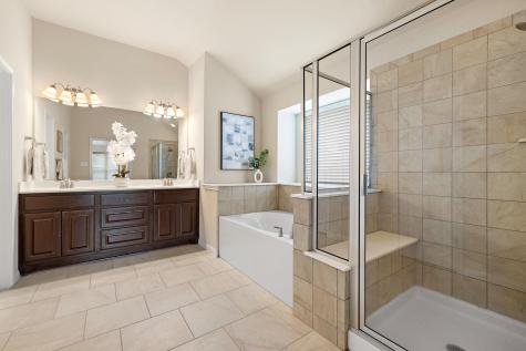 221 Loch Lomond Street Hutto TX 78634