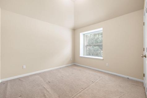 221 Loch Lomond Street Hutto TX 78634