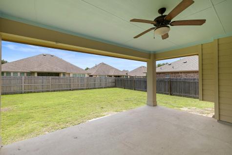221 Loch Lomond Street Hutto TX 78634