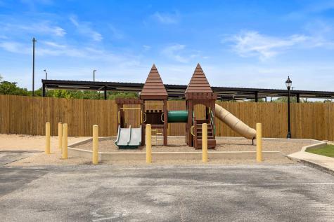 221 Loch Lomond Street Hutto TX 78634