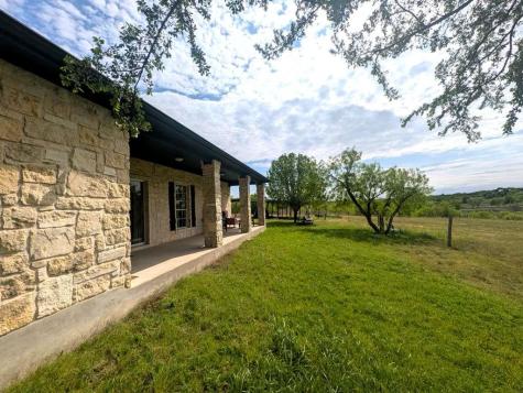 1644 County Road 139 Hutto TX 78634