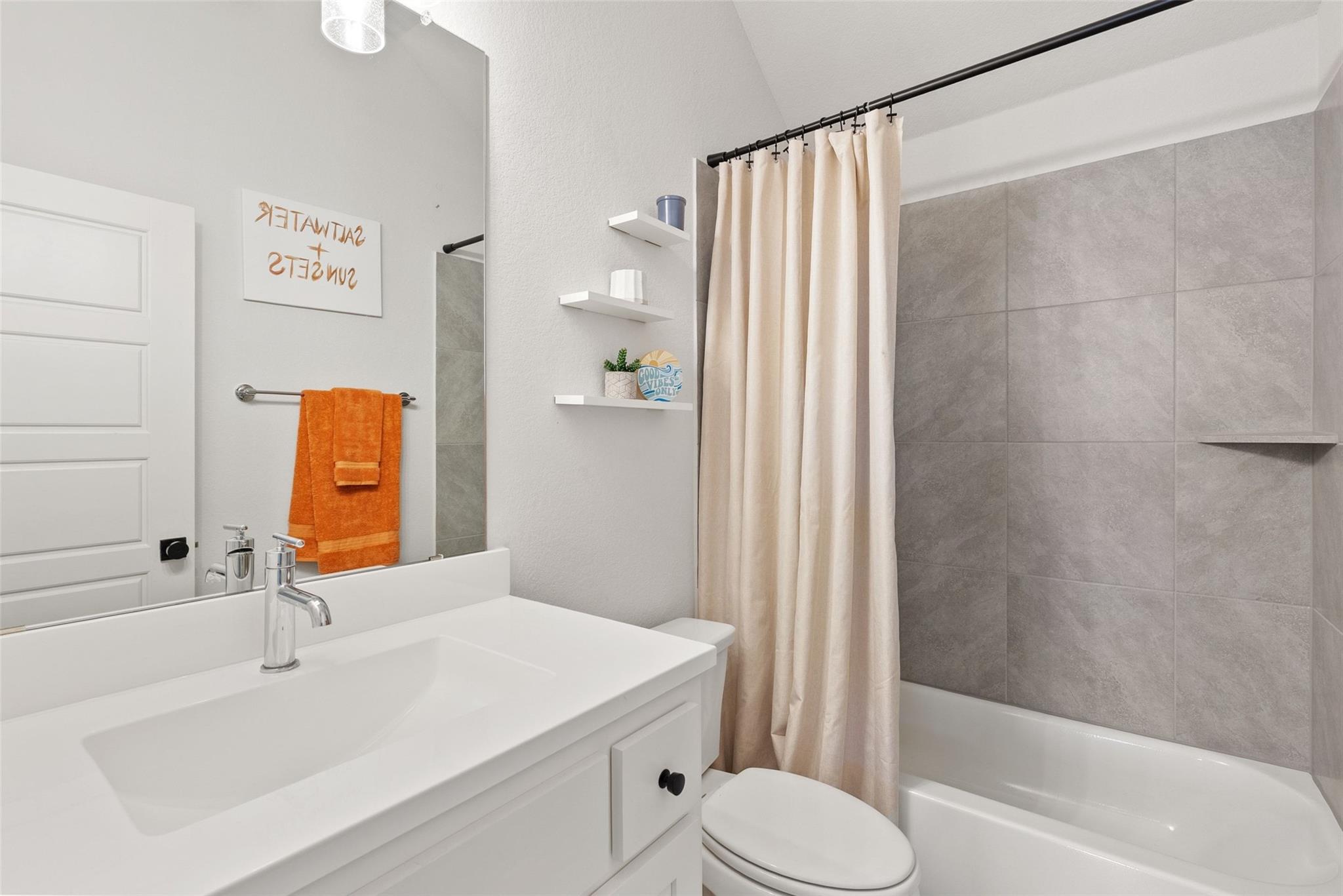 2412 Skywalk Lane Spicewood TX 78669