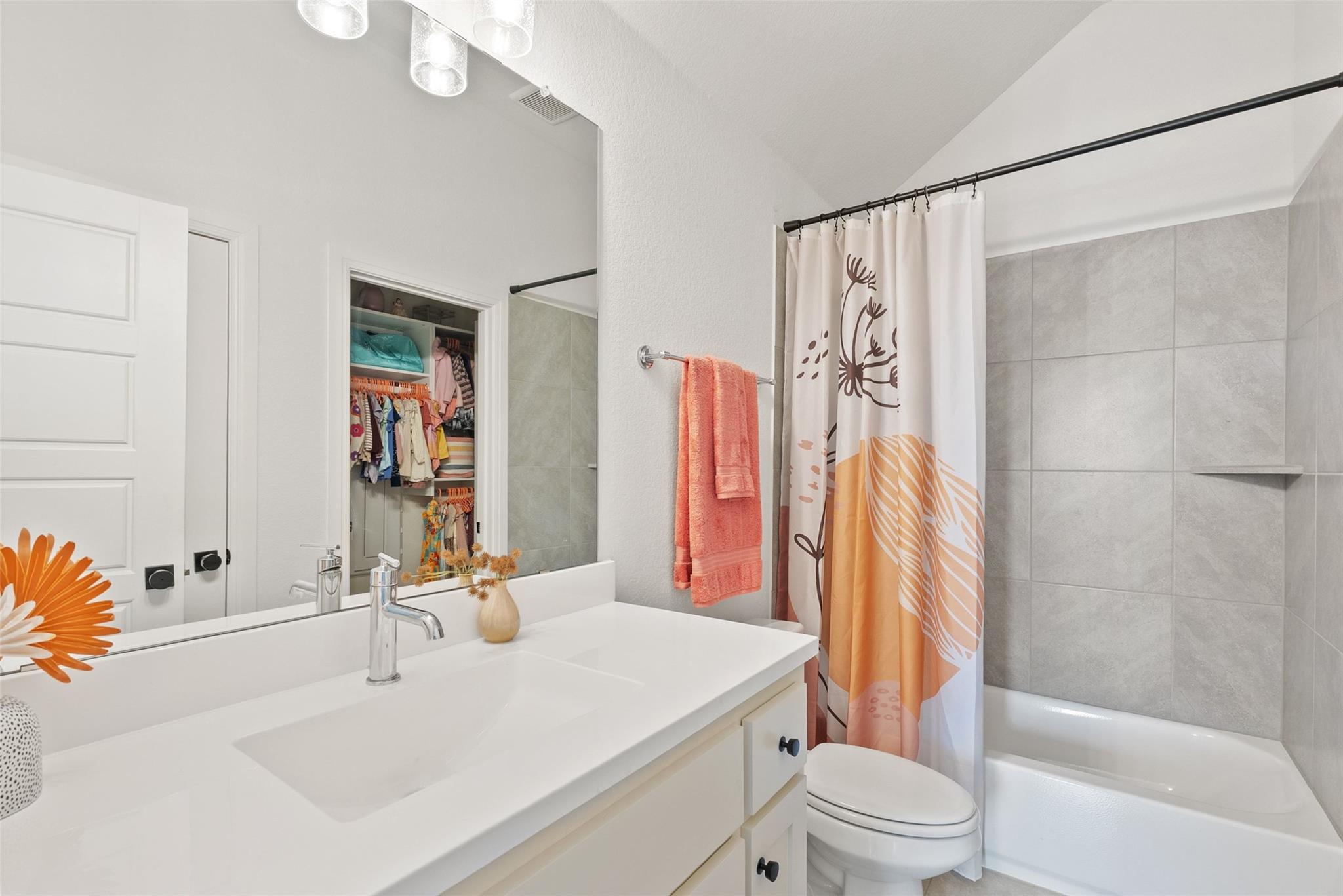 2412 Skywalk Lane Spicewood TX 78669
