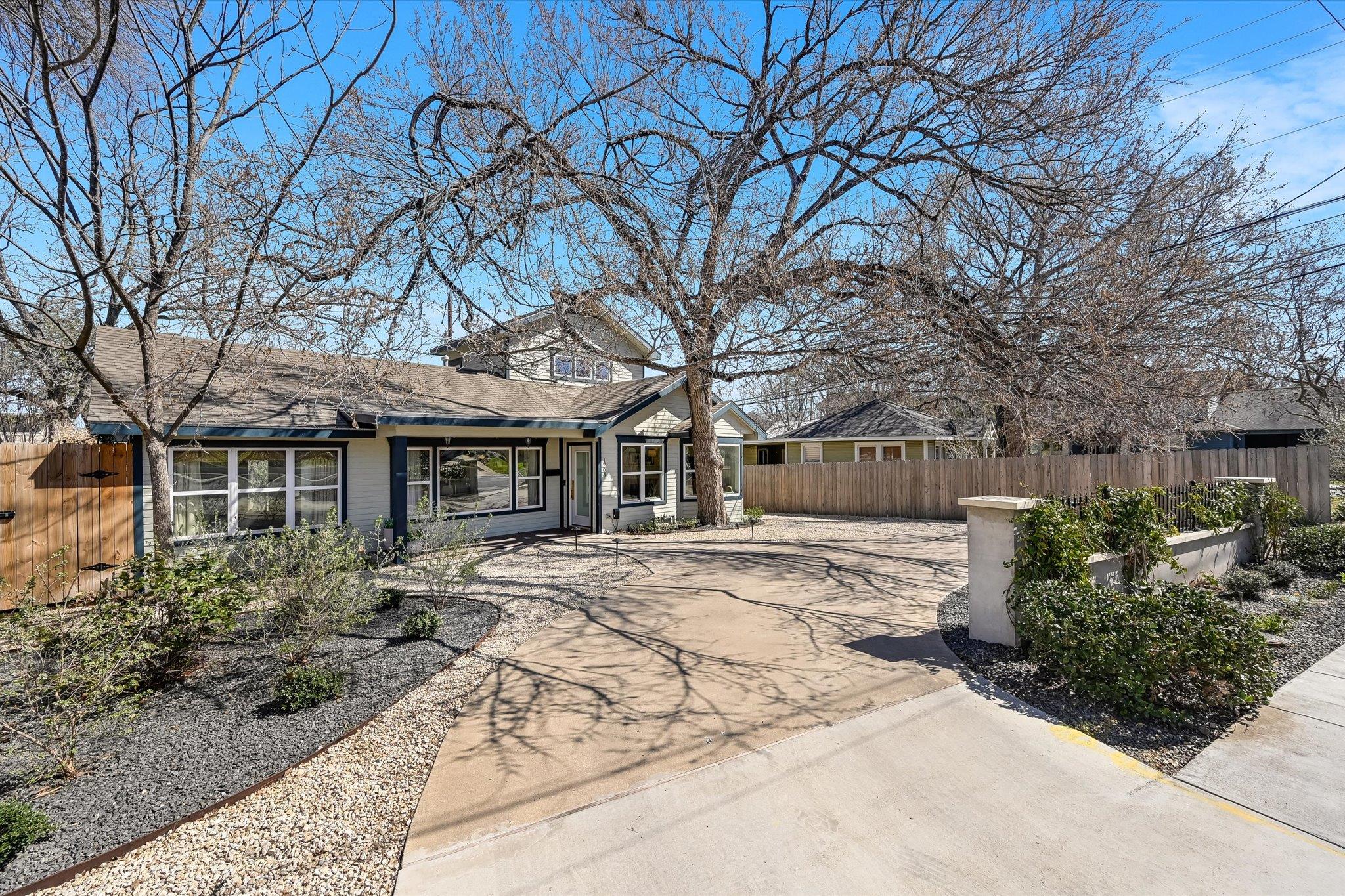 1204 E Live Oak Street Austin TX 78704