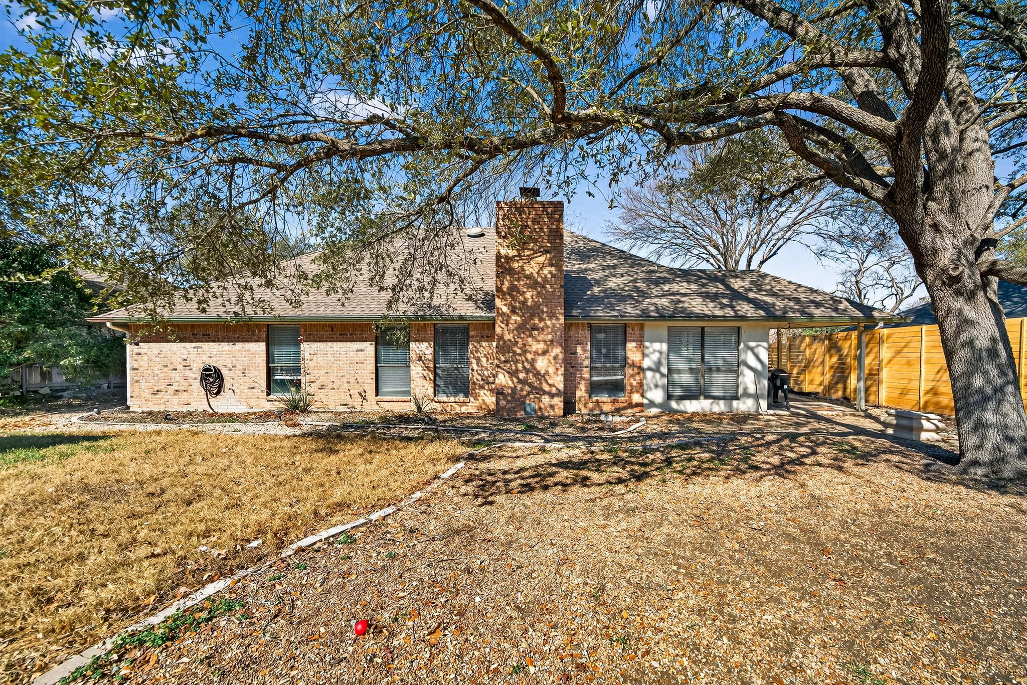 1911 Palace Drive New Braunfels TX 78130