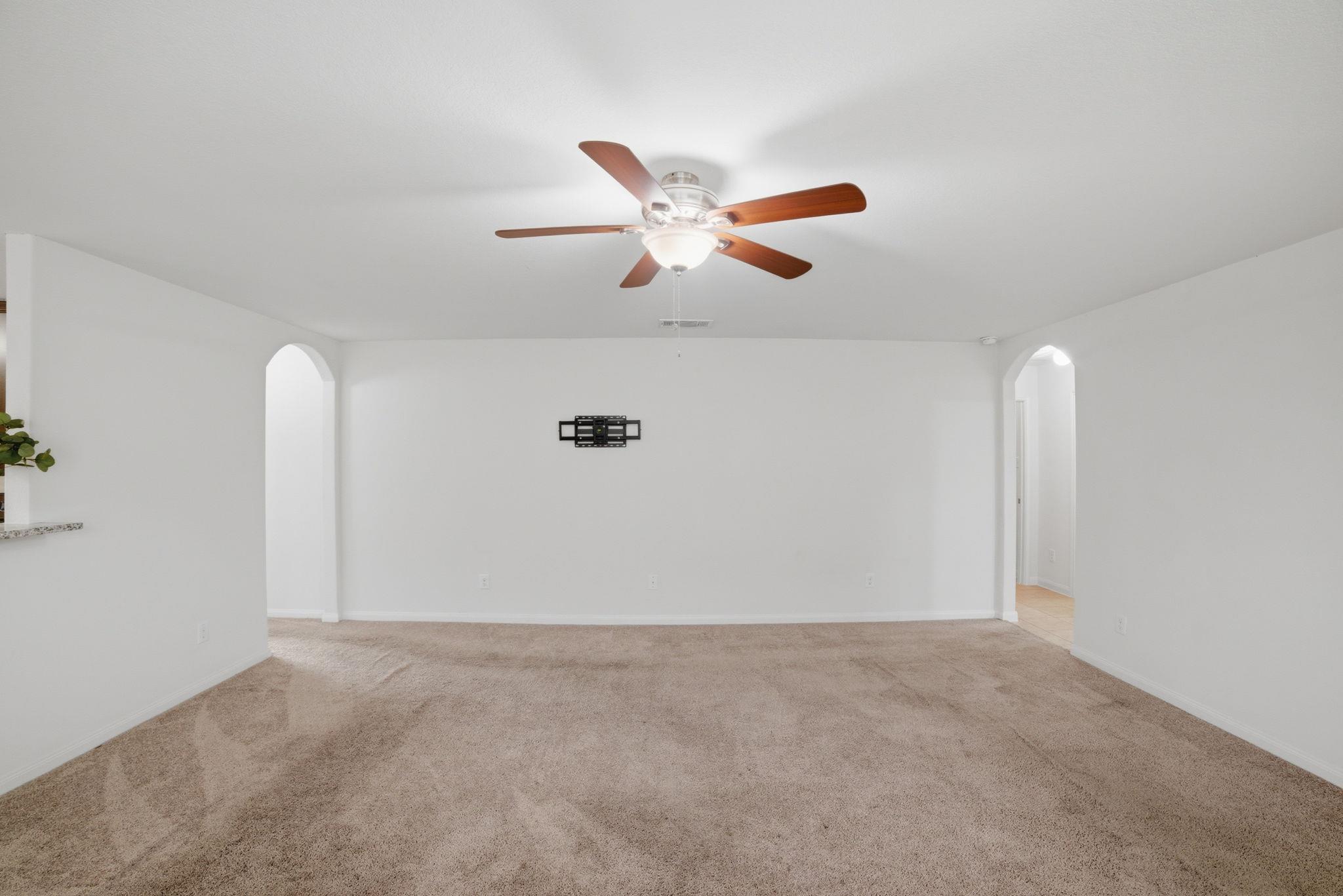 107 Millers Loop Jarrell TX 76537