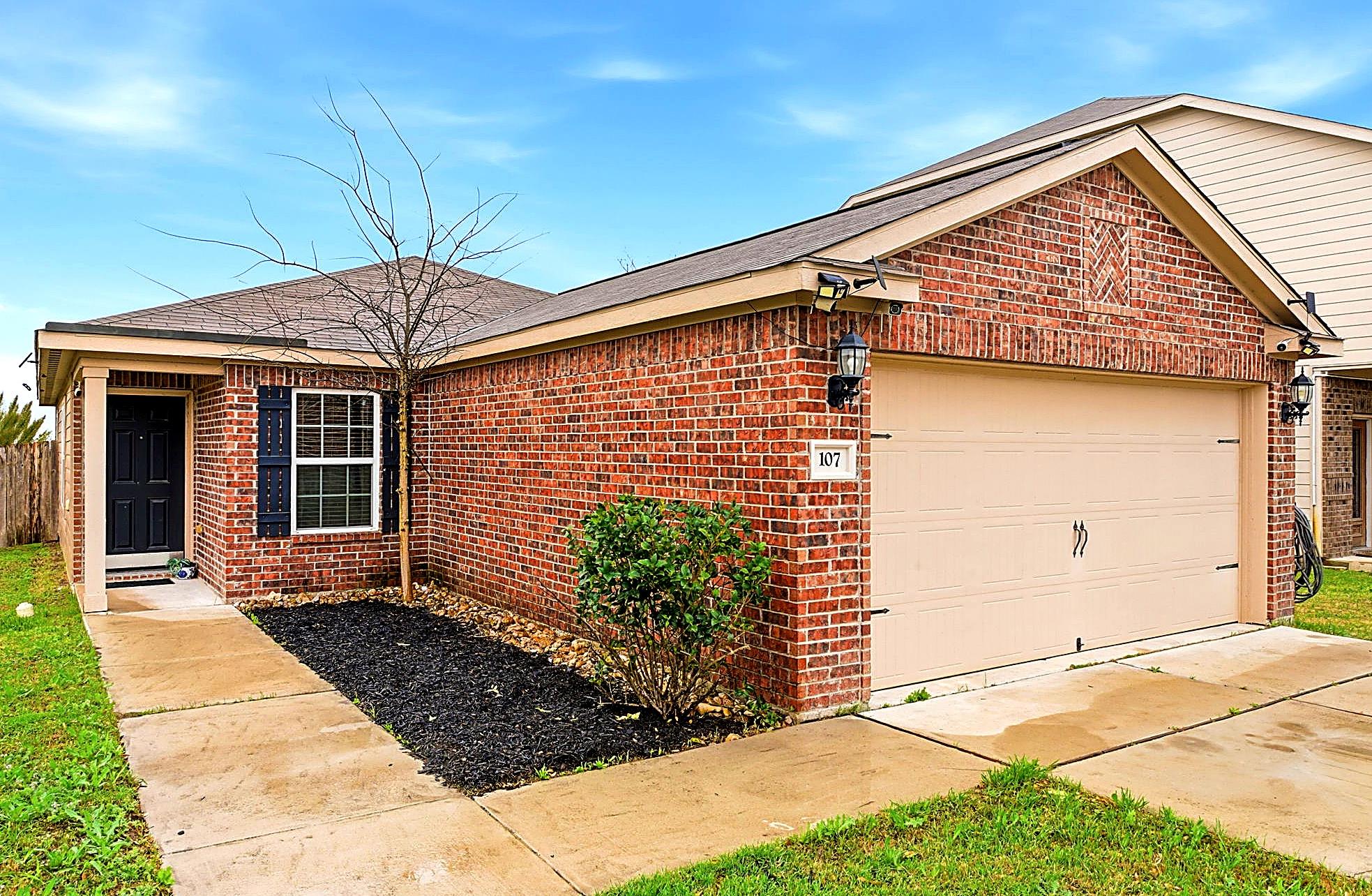 107 Millers Loop Jarrell TX 76537