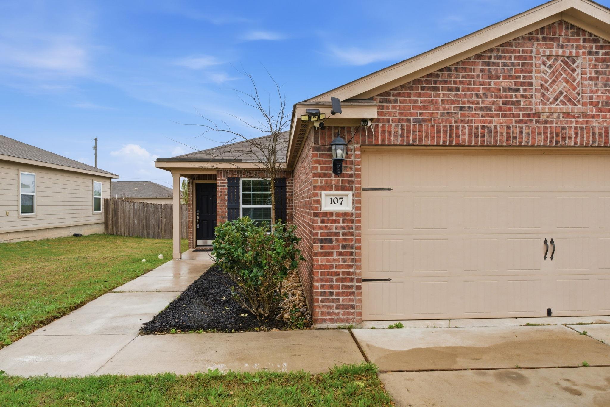 107 Millers Loop Jarrell TX 76537
