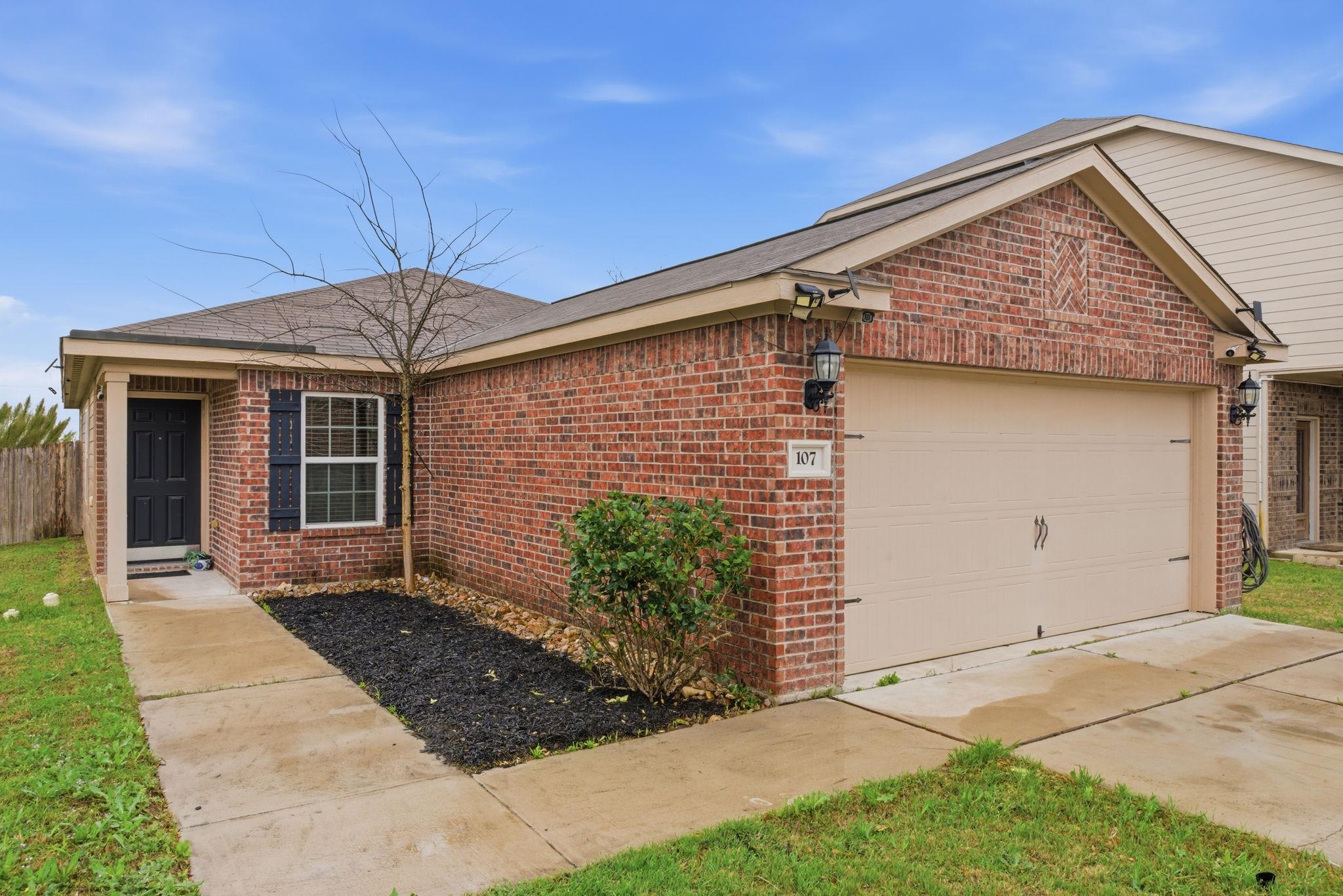 107 Millers Loop Jarrell TX 76537