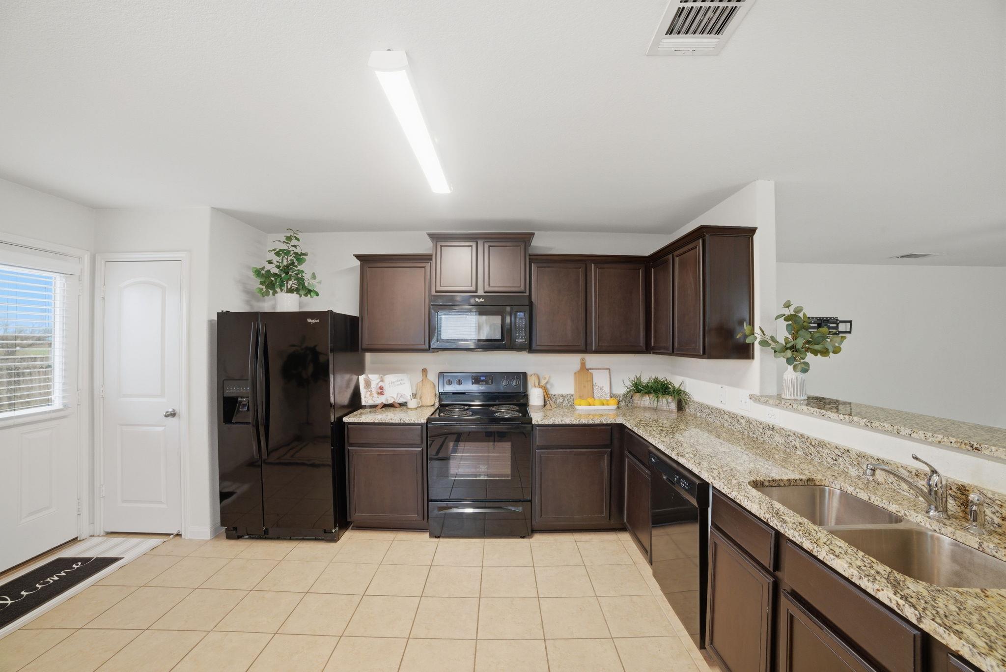 107 Millers Loop Jarrell TX 76537