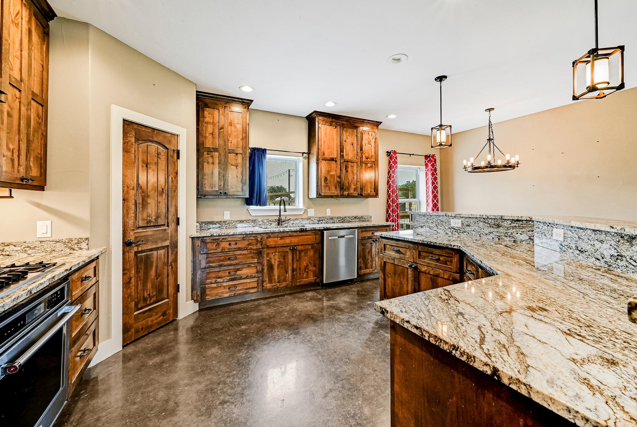 1608 County Road 204 Liberty Hill TX 78642