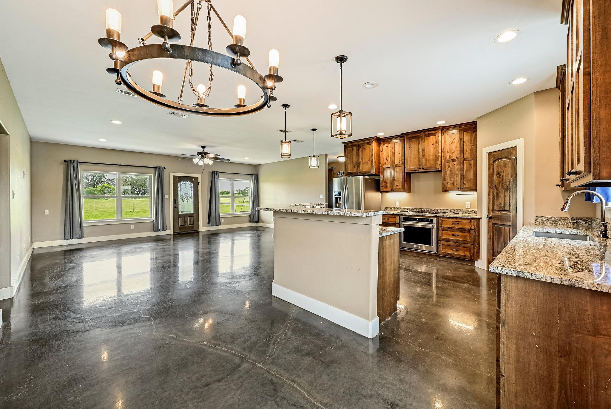 1608 County Road 204 Liberty Hill TX 78642
