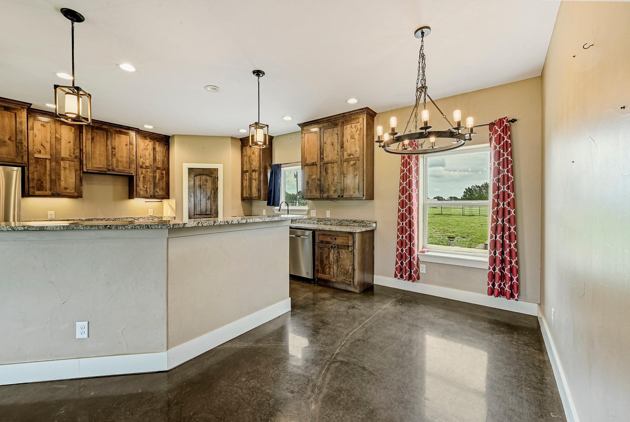 1608 County Road 204 Liberty Hill TX 78642