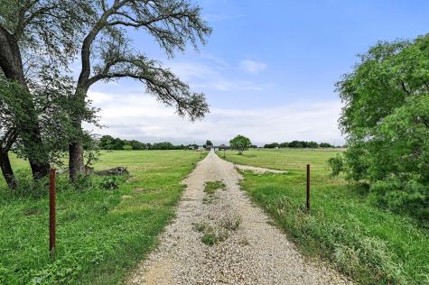 1608 County Road 204 Liberty Hill TX 78642