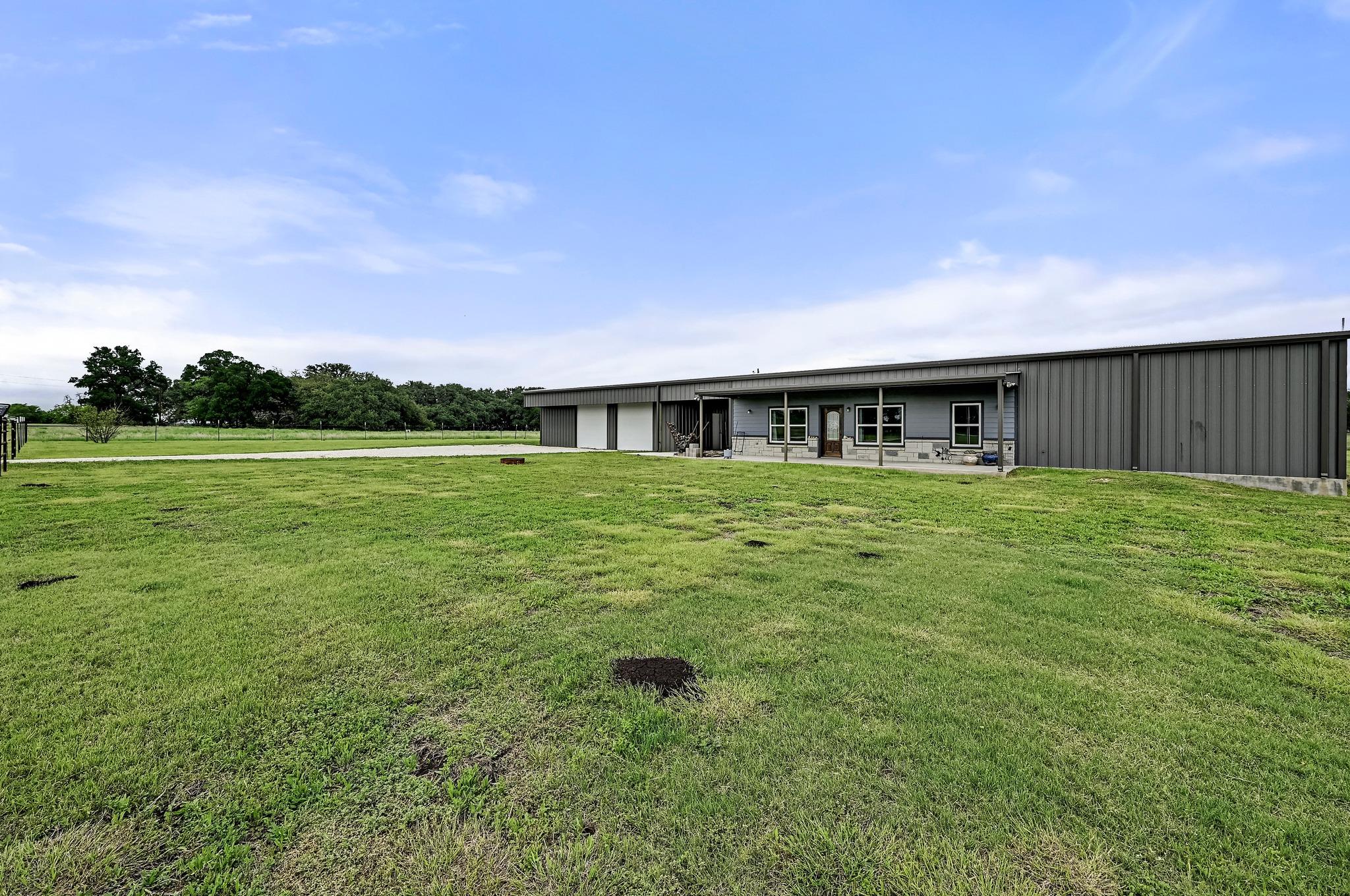 1608 County Road 204 Liberty Hill TX 78642