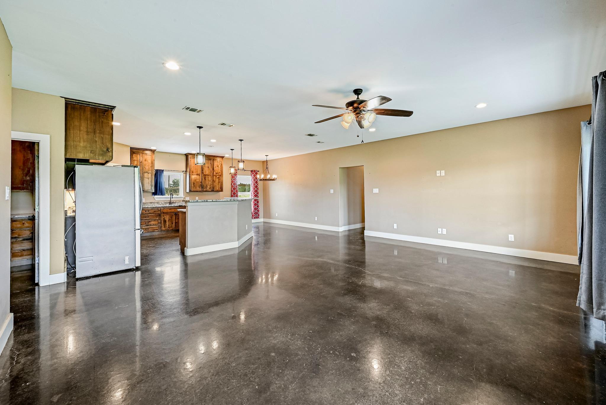 1608 County Road 204 Liberty Hill TX 78642