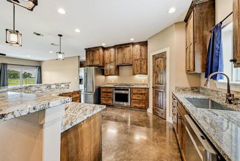 1608 County Road 204 Liberty Hill TX 78642