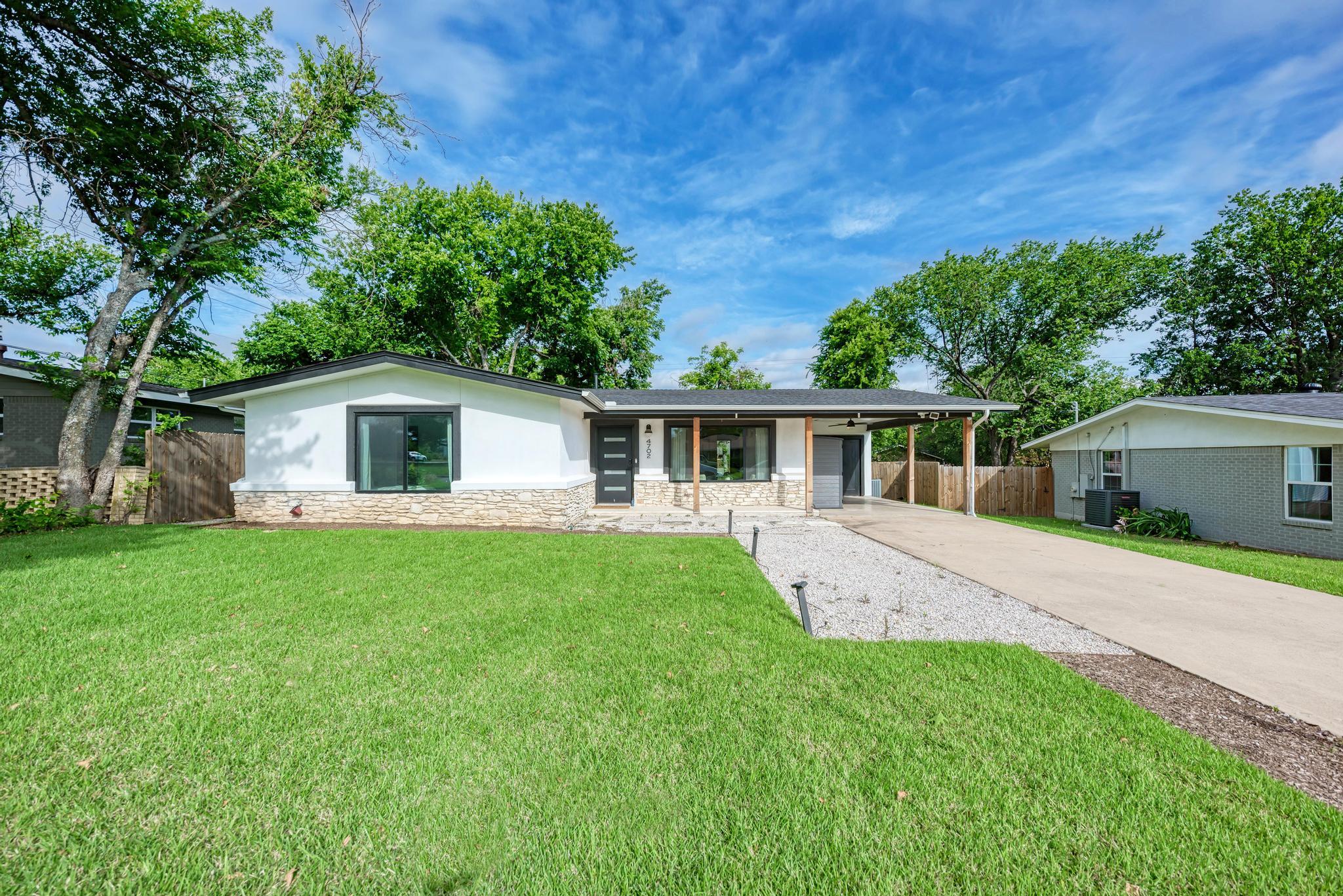 4702 Hilldale Drive Austin TX 78723