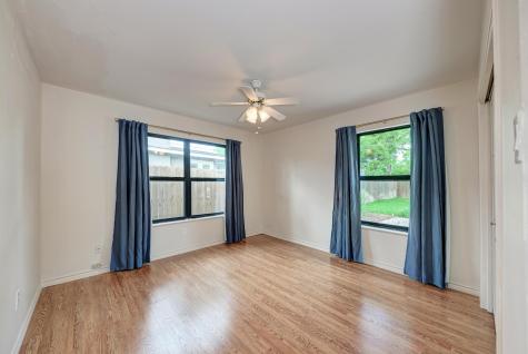 4702 Hilldale Drive Austin TX 78723