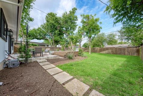4702 Hilldale Drive Austin TX 78723