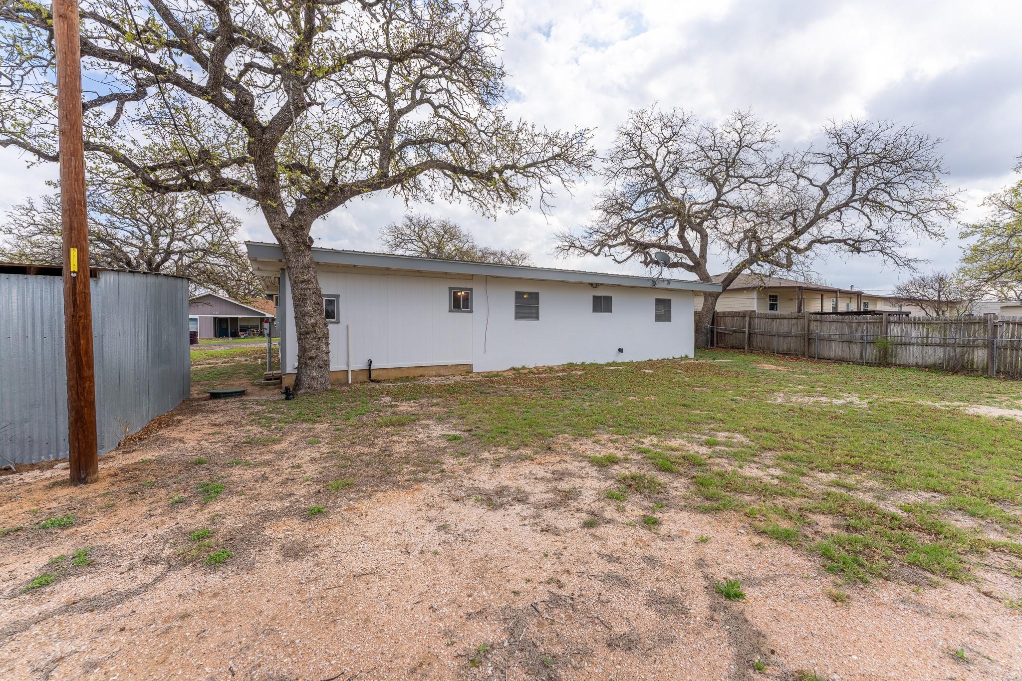 439 Elm Drive Kingsland TX 78639