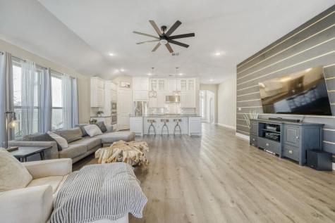1820 Ficuzza Way Leander TX 78641