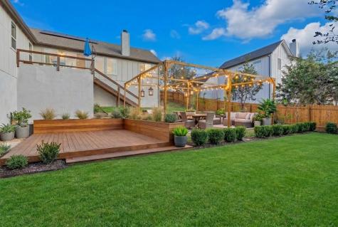 516 Ronay Drive S Spicewood TX 78669