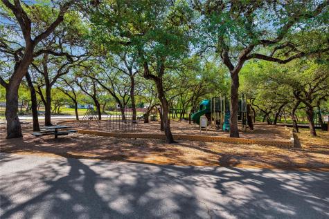 516 Ronay Drive S Spicewood TX 78669