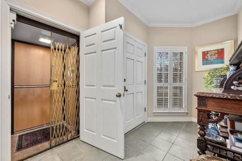 2716 Hillview Green Lane Austin TX 78703