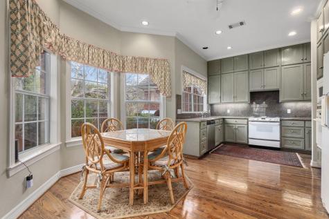 2716 Hillview Green Lane Austin TX 78703