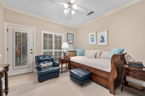 2716 Hillview Green Lane Austin TX 78703