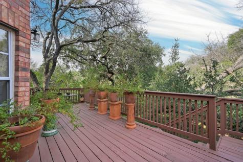 2716 Hillview Green Lane Austin TX 78703