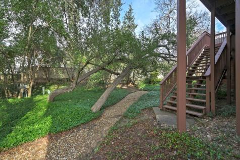 2716 Hillview Green Lane Austin TX 78703