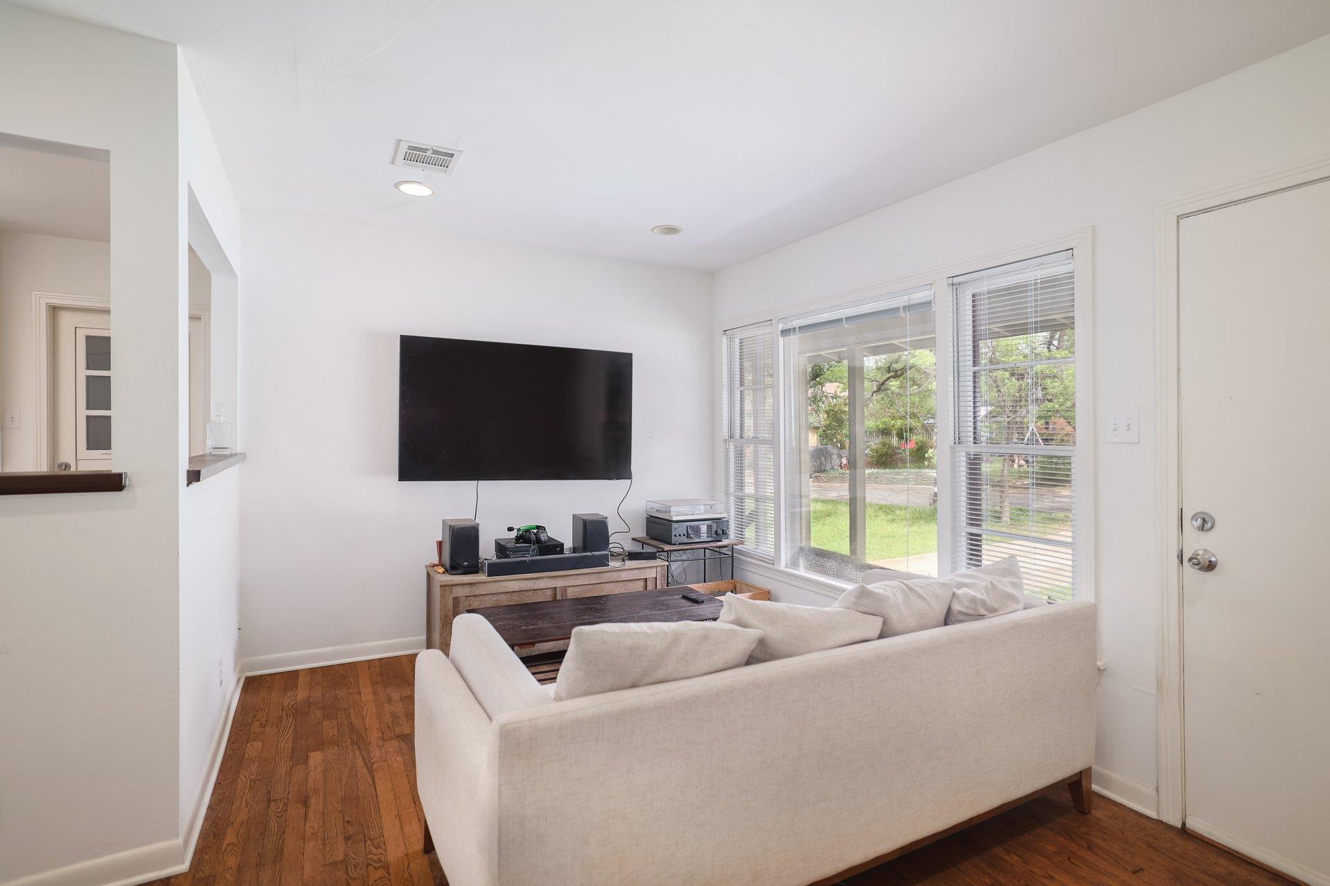 2203 Arpdale Street Austin TX 78704