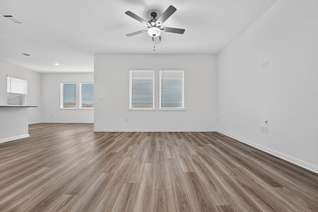 14118 Edna Maxine Walk Del Valle TX 78617