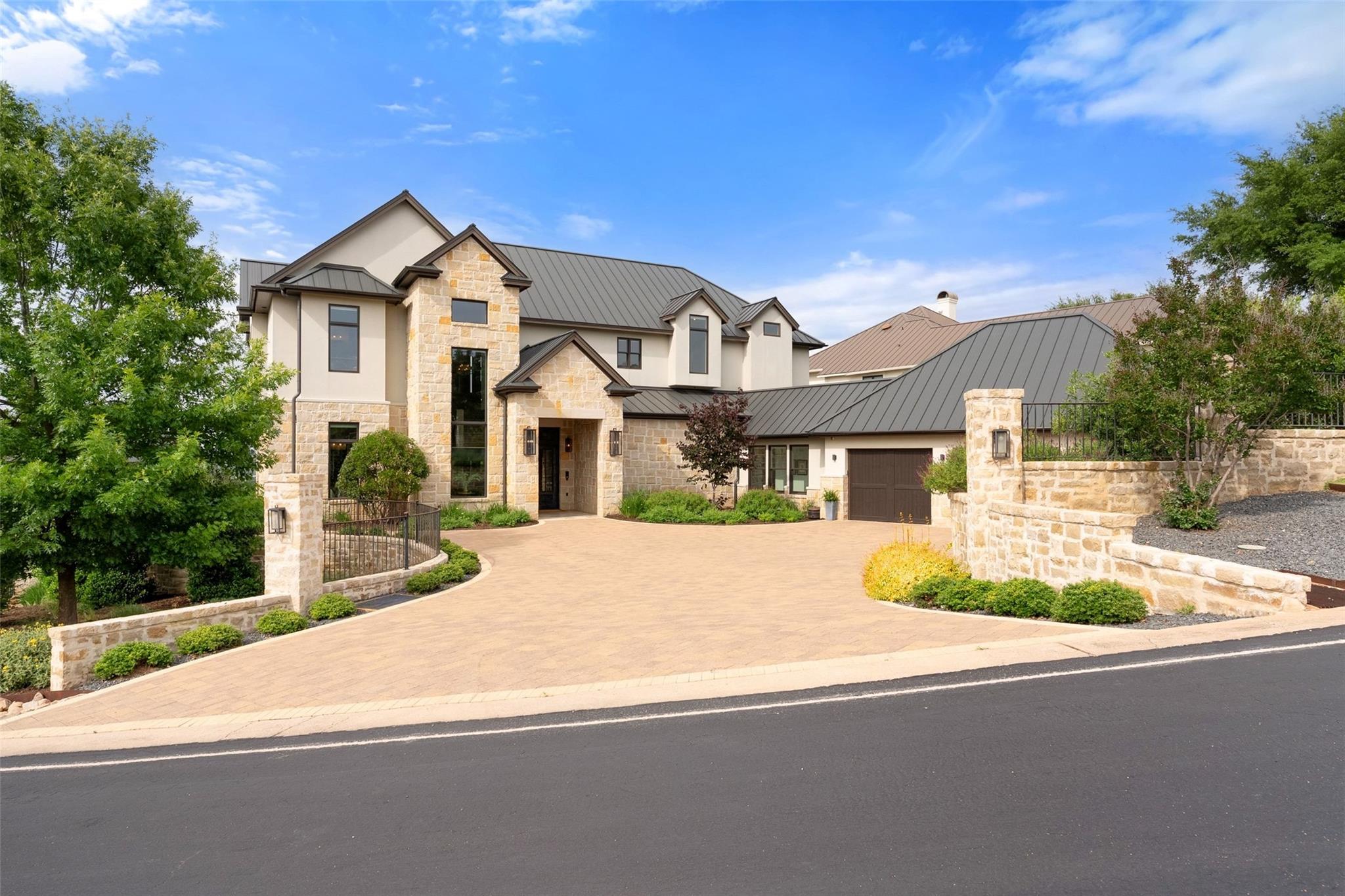 106 Diamond Hill Drive Horseshoe Bay TX 78657