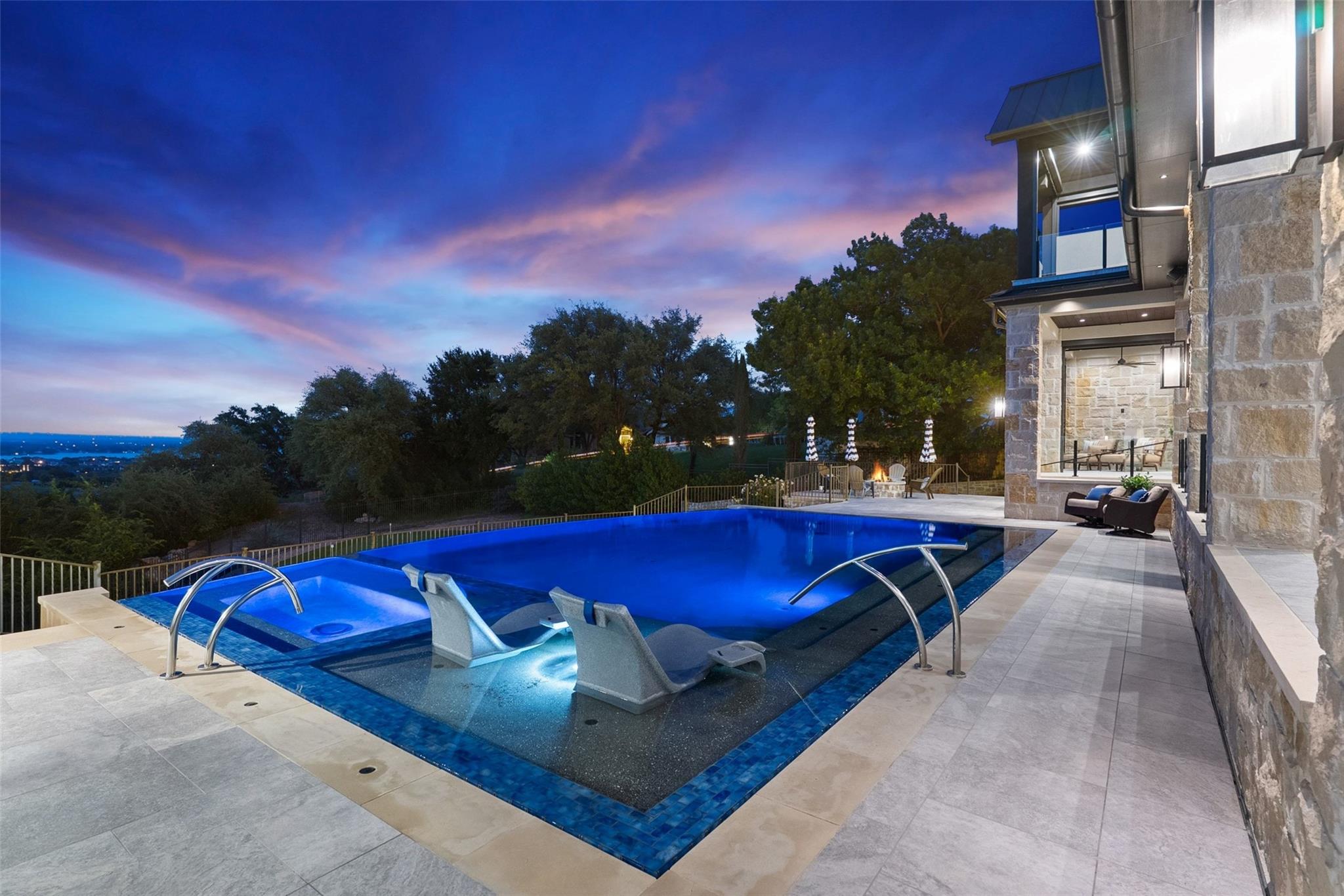 106 Diamond Hill Drive Horseshoe Bay TX 78657