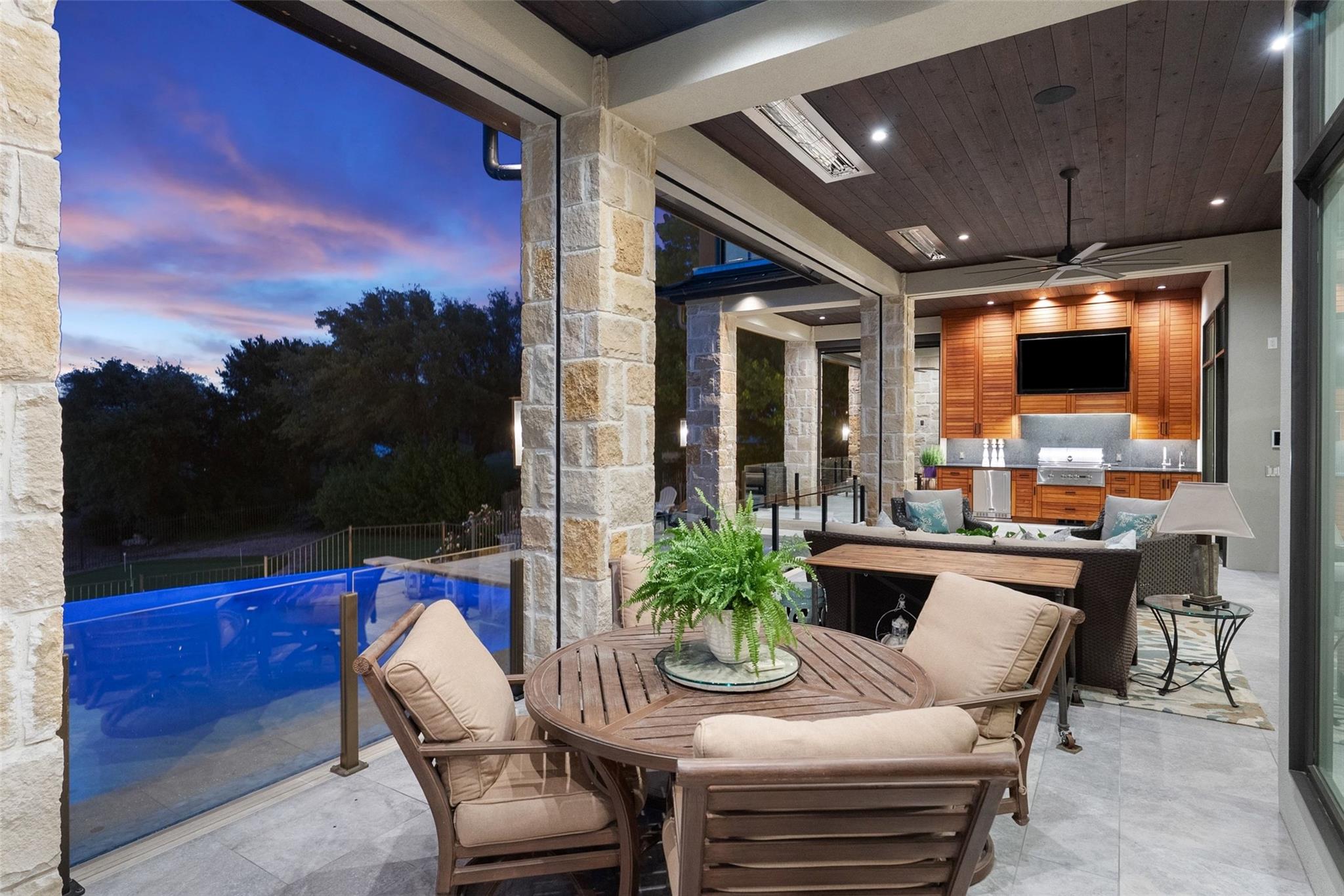 106 Diamond Hill Drive Horseshoe Bay TX 78657