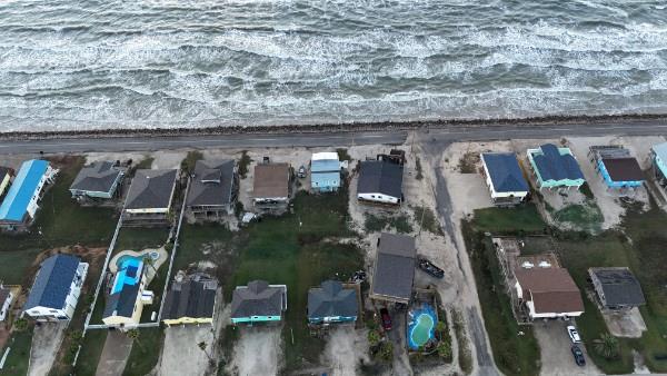 415 Seashell Drive Surfside Beach TX 77541