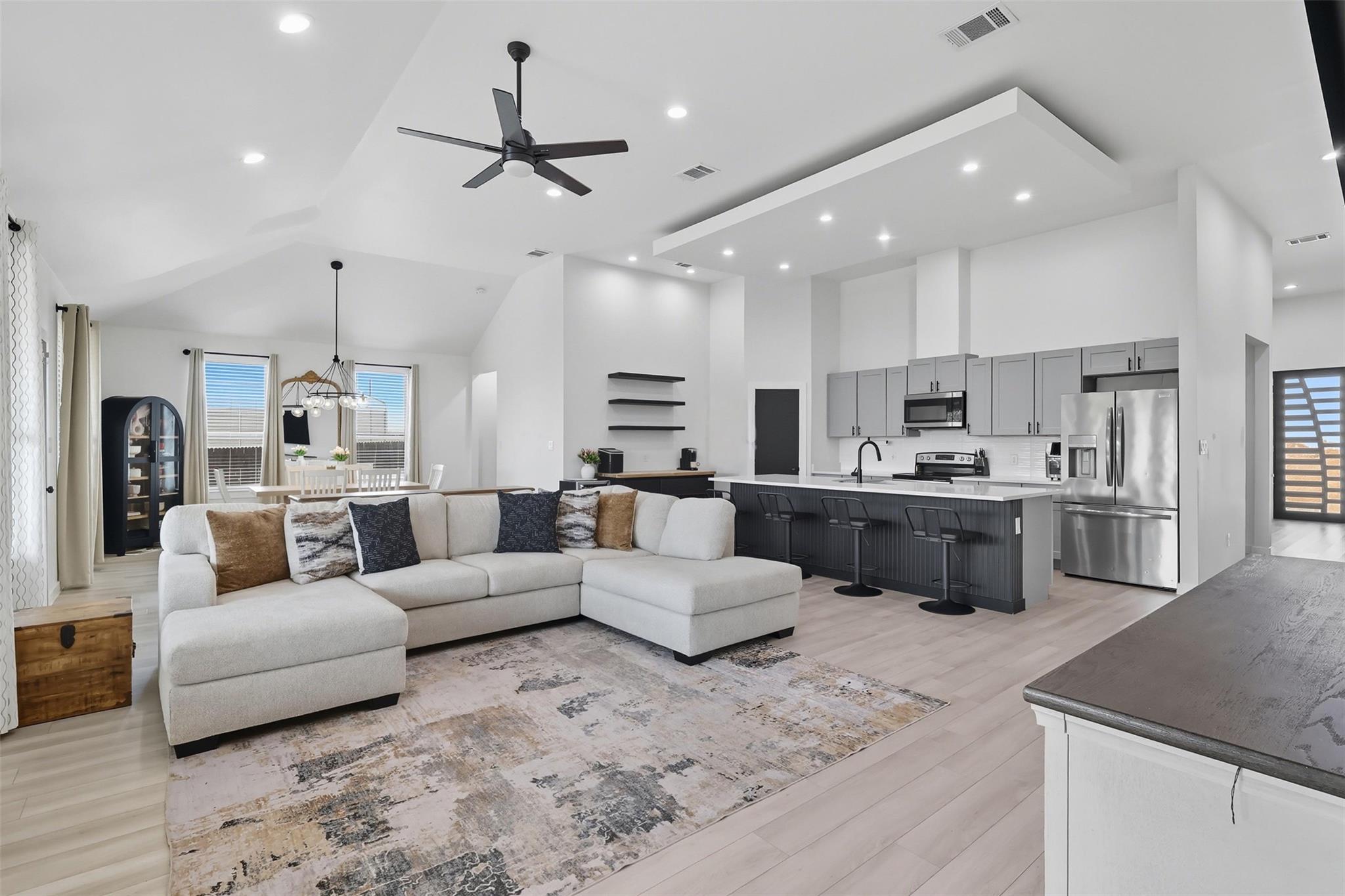 195 Blushing Drive Cedar Creek TX 78612