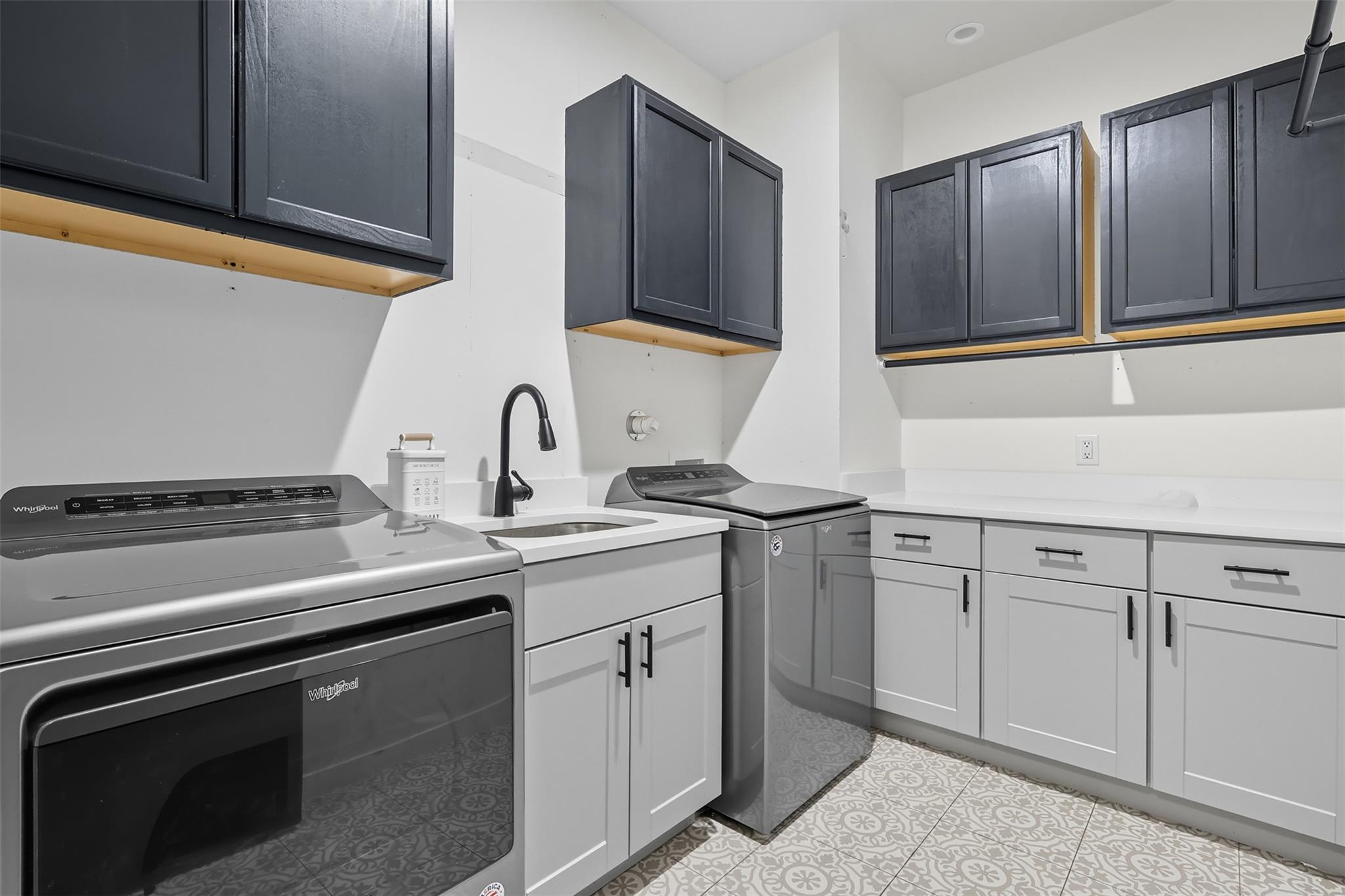 195 Blushing Drive Cedar Creek TX 78612