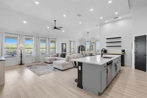 195 Blushing Drive Cedar Creek TX 78612